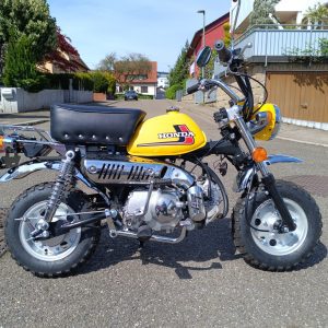 Monkey 50cc Nachbau in J1 Look